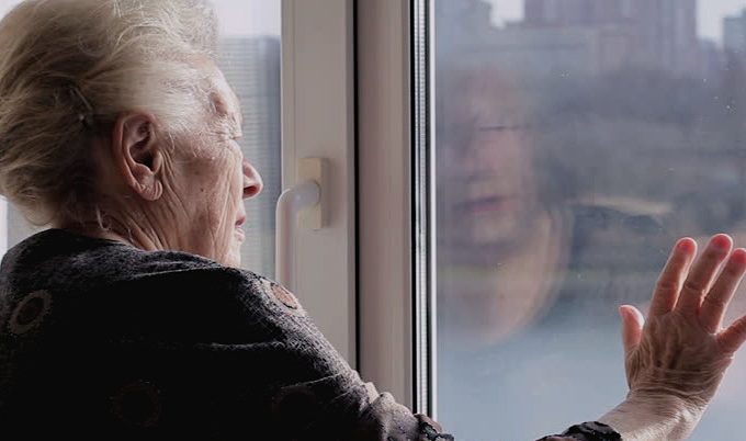 5 Tips to Avoid Isolation for Seniors